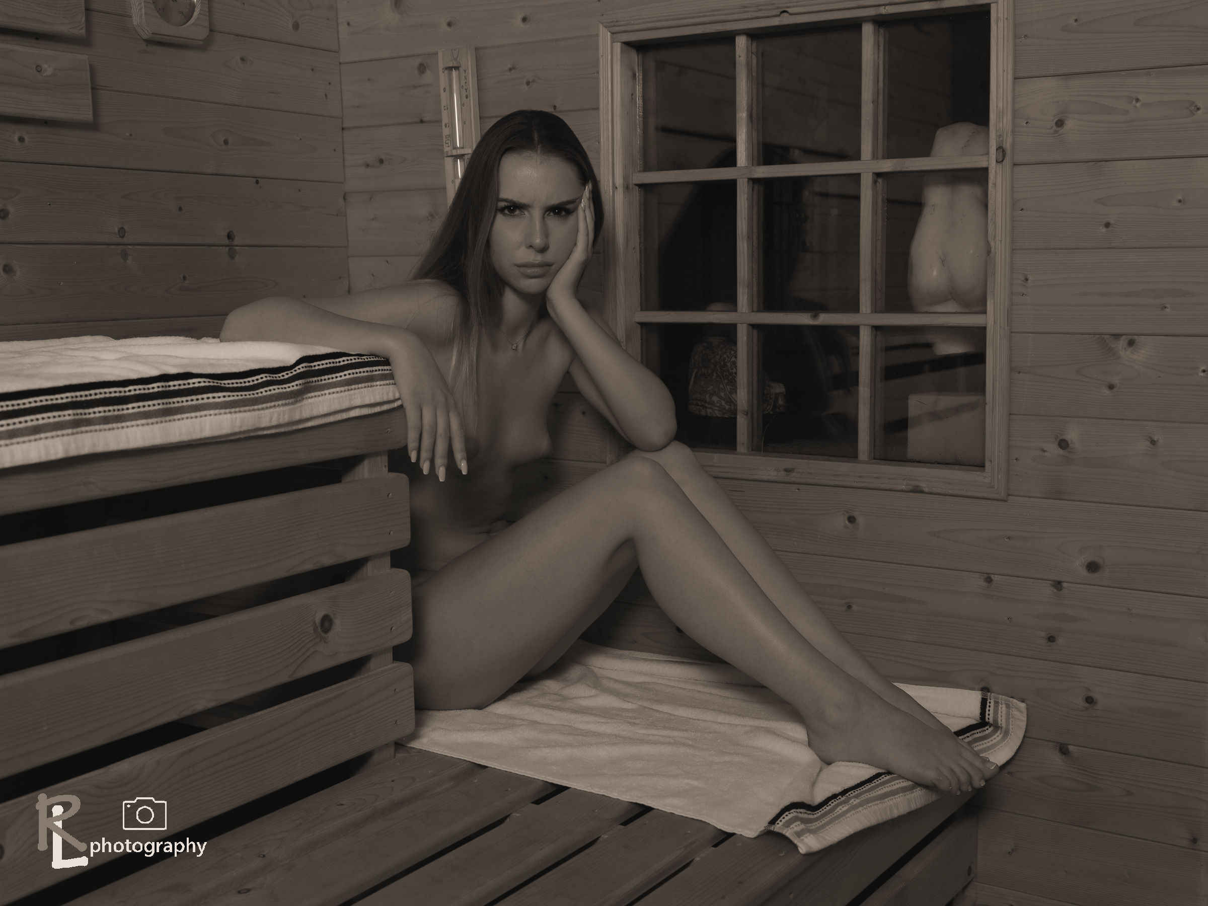 https://nudepicsdrenthe.nl/.cm4all/mediadb/Eurelia 2023-12-07/sauna/vine1-r-filter-w-526.jpg